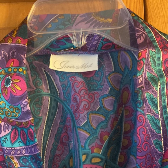 Silky Robe! - Picture 2 of 3